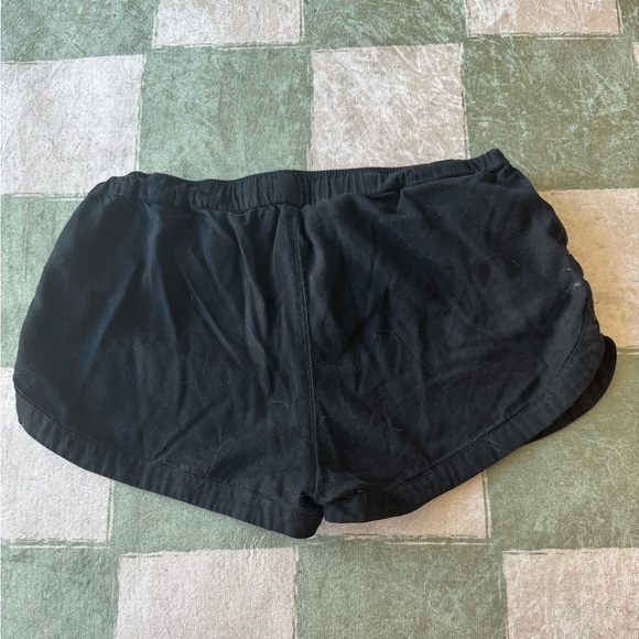 Roxy Black Shorts with Stretch Waistband Size Medium - Picture 5 of 8